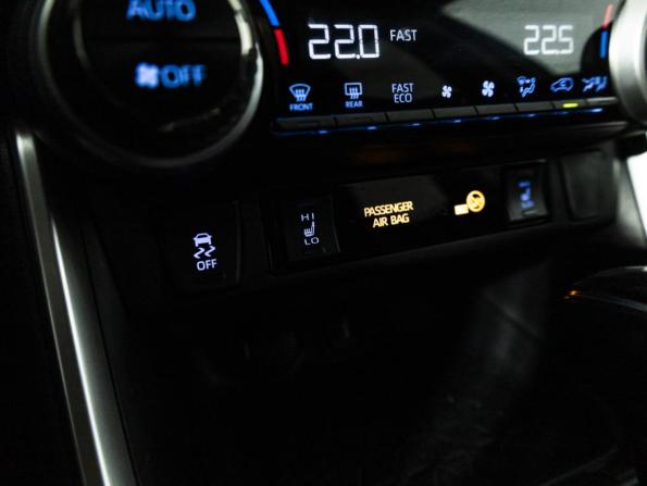 Toyota RAV4 V (XA50) с пробегом 2020 года, цена 3 309 107 рублей, 129734 км, внедорожник, Автокод Объявления