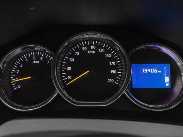 Renault Sandero II Рестайлинг с пробегом 2018 года, цена 1 010 068 рублей, 79406 км, хэтчбек, Автокод Объявления