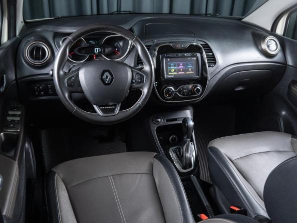 Renault Kaptur I с пробегом 2018 года, цена 1 619 000 рублей, 120201 км, внедорожник, Автокод Объявления