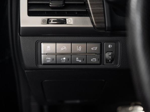 SsangYong Rexton IV с пробегом 2019 года, цена 3 325 000 рублей, 76525 км, внедорожник, Автокод Объявления