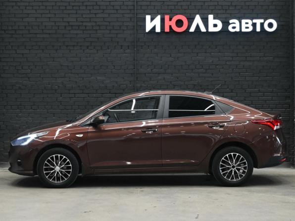Hyundai Solaris II Рестайлинг с пробегом 2021 года, цена 1 510 000 рублей, 143575 км, седан, Автокод Объявления