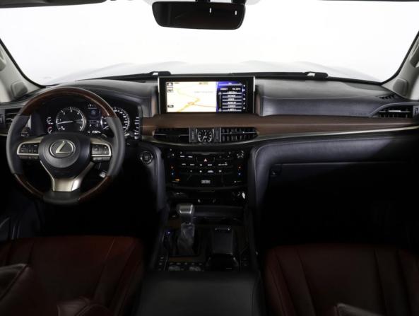 Lexus LX III Рестайлинг 2 с пробегом 2015 года, цена 6 150 000 рублей, 123824 км, внедорожник, Автокод Объявления