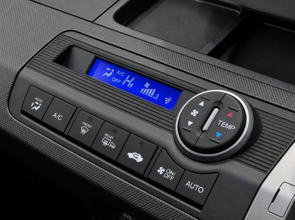 Honda Freed I Рестайлинг с пробегом 2014 года, цена 1 160 500 рублей, 134011 км, компактвэн, Автокод Объявления