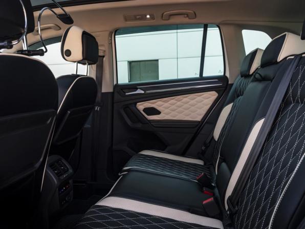 Volkswagen Tiguan II с пробегом 2018 года, цена 2 998 000 рублей, 100600 км, внедорожник, Автокод Объявления