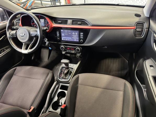 Kia Rio IV Рестайлинг с пробегом 2021 года, цена 1 220 000 рублей, 92933 км, седан, Автокод Объявления