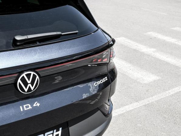 Volkswagen ID.4 с пробегом 2024 года, цена 3 800 000 рублей, 165 км, внедорожник, Автокод Объявления