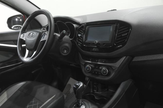 Lada (ВАЗ) Vesta I с пробегом 2018 года, цена 959 000 рублей, 82000 км, седан, Автокод Объявления