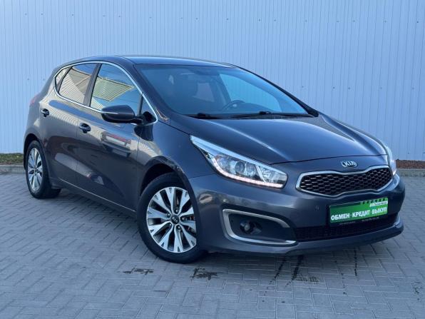 Kia Ceed II Рестайлинг с пробегом 2017 года, цена 1 245 000 рублей, 220000 км, хэтчбек, Автокод Объявления