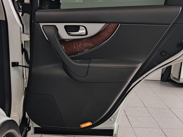 Infiniti FX II (S51) с пробегом 2011 года, цена 1 790 000 рублей, 253413 км, внедорожник, Автокод Объявления