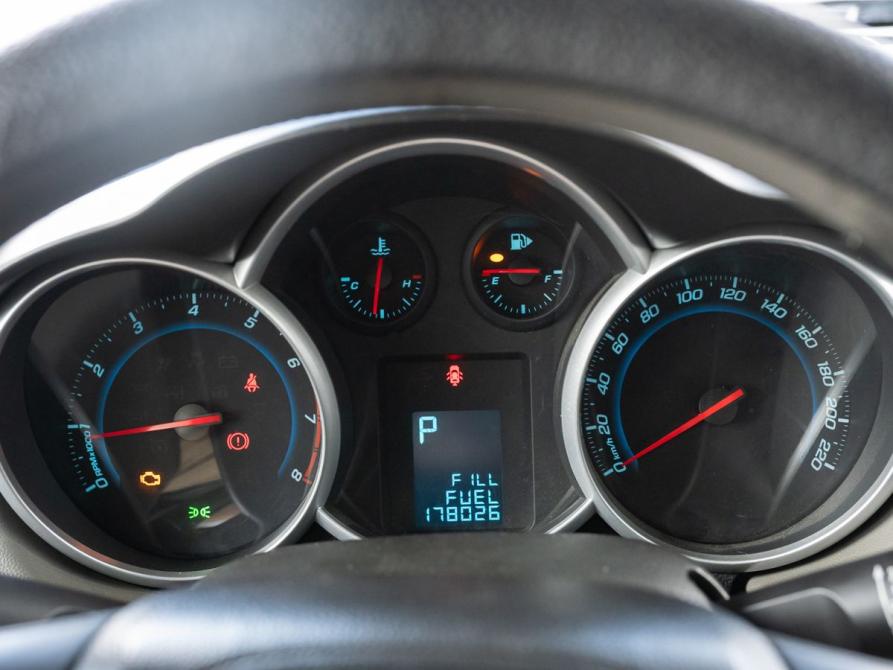 Chevrolet Cruze I Рестайлинг Ростов-на-Дону  - изображение 11