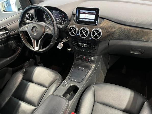 Mercedes-Benz B-Класс II (W246) с пробегом 2013 года, цена 1 250 000 рублей, 150699 км, хэтчбек, Автокод Объявления