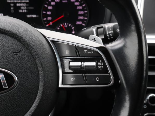 Kia Optima IV Рестайлинг с пробегом 2019 года, цена 1 950 000 рублей, 107500 км, седан, Автокод Объявления