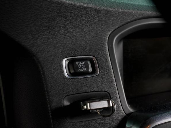 Volvo S60 II с пробегом 2010 года, цена 949 000 рублей, 242613 км, седан, Автокод Объявления
