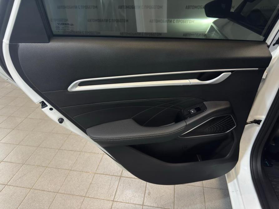Geely Emgrand II Санкт-Петербург  - изображение 10