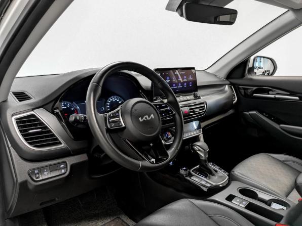 Kia Seltos I с пробегом 2022 года, цена 2 555 000 рублей, 57560 км, внедорожник, Автокод Объявления