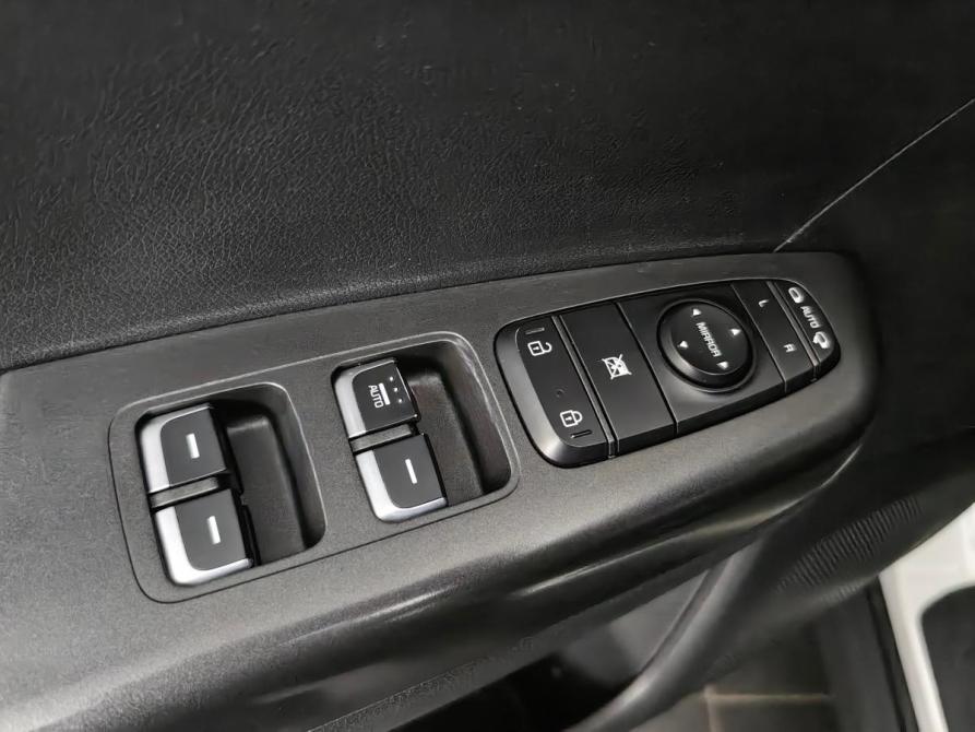 Kia Sportage IV Москва  - изображение 20