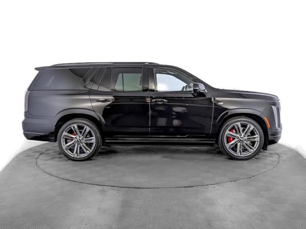 Cadillac Escalade-V I Рестайлинг с пробегом 2025 года, цена 17 500 000 рублей, 17126 км, внедорожник, Автокод Объявления