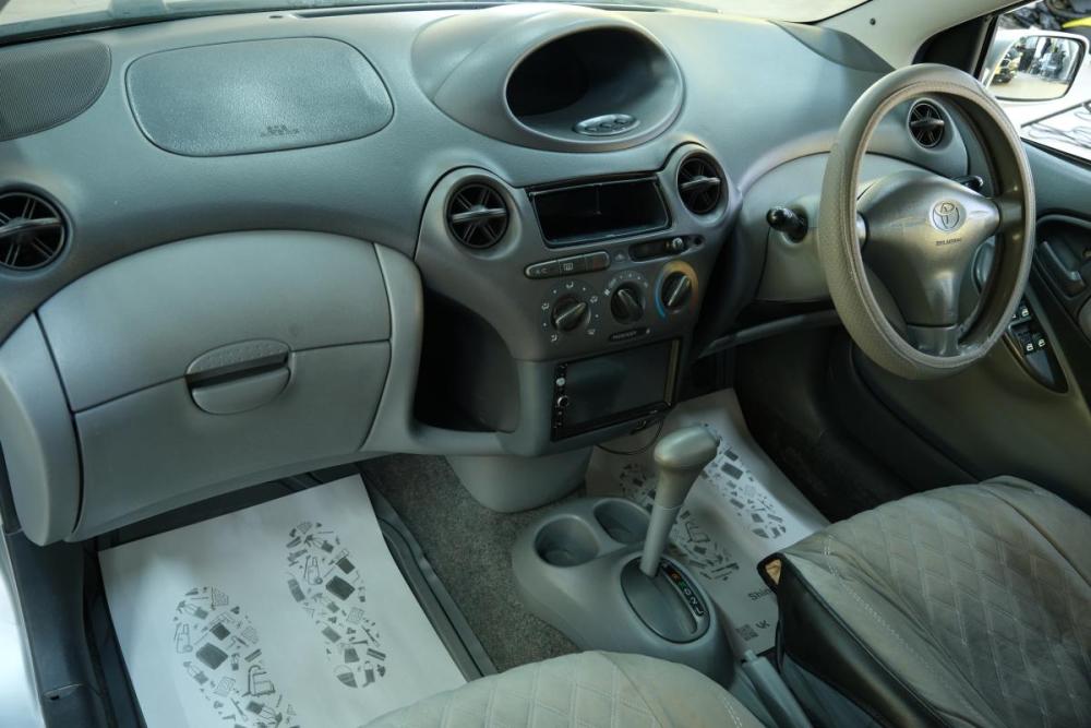Toyota Vitz I (P10) Омск  - изображение 18