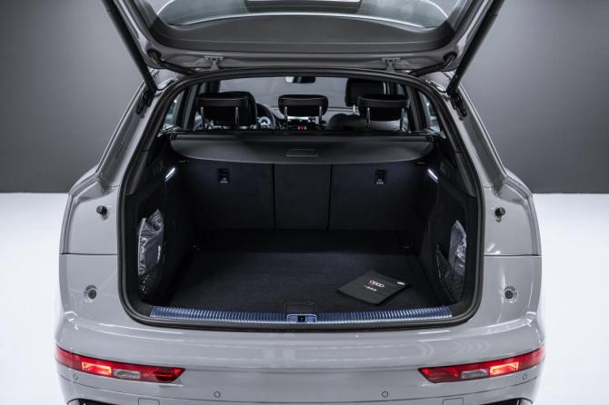 Новый Audi Q5 II (FY) Рестайлинг 2025 года, цена 6 190 000 рублей, внедорожник, Автокод Объявления