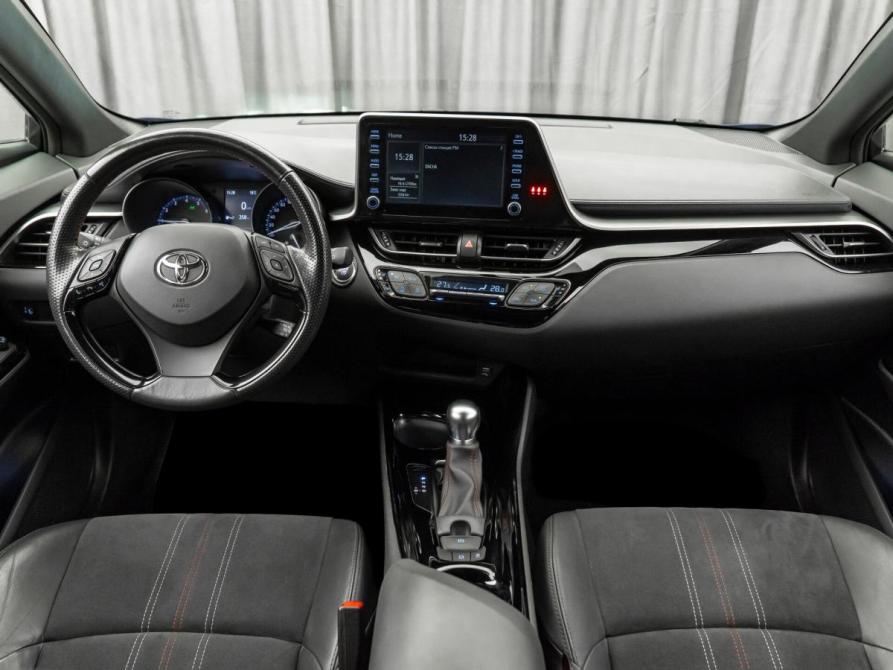 Toyota C-HR I Рестайлинг Москва  - изображение 8