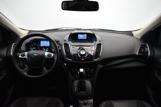 Ford Kuga II с пробегом 2014 года, цена 1 075 000 рублей, 272907 км, внедорожник, Автокод Объявления
