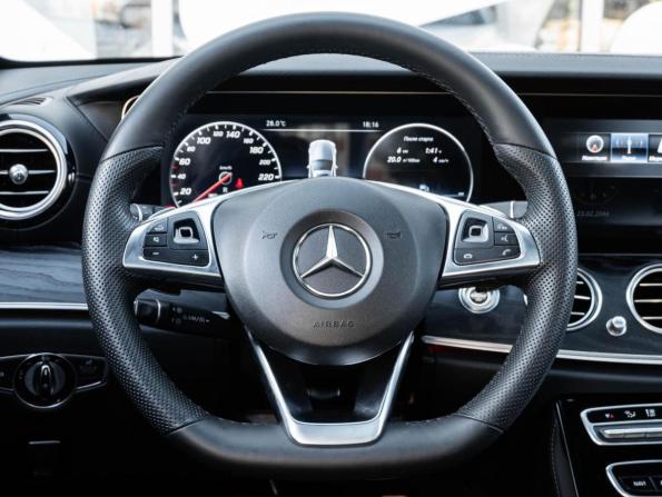 Mercedes-Benz E-Класс V (W213 S213 C238) с пробегом 2016 года, цена 2 770 000 рублей, 147597 км, седан, Автокод Объявления