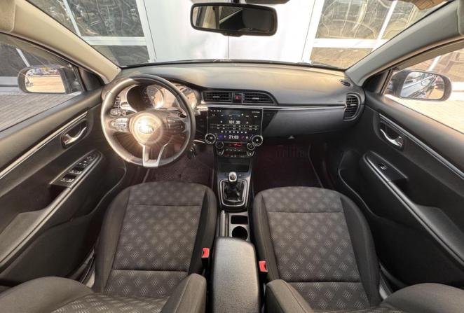Kia Rio III Рестайлинг с пробегом 2017 года, цена 1 080 000 рублей, 152359 км, седан, Автокод Объявления