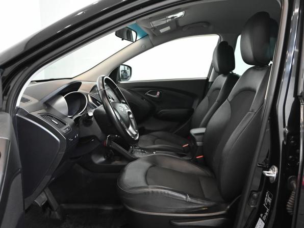 Hyundai ix35 I Рестайлинг с пробегом 2014 года, цена 1 700 000 рублей, 121216 км, внедорожник, Автокод Объявления