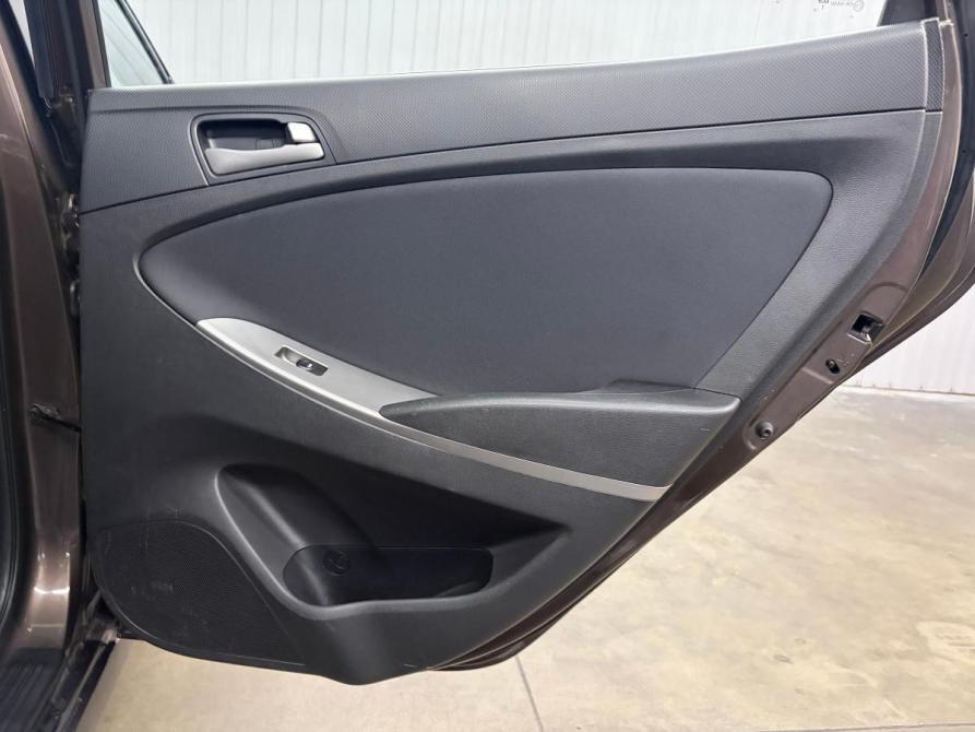 Hyundai Solaris I Рестайлинг Краснодар  - изображение 18