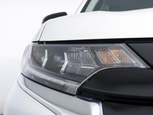 Mitsubishi Outlander III Рестайлинг 3 с пробегом 2022 года, цена 3 190 000 рублей, 34189 км, внедорожник, Автокод Объявления