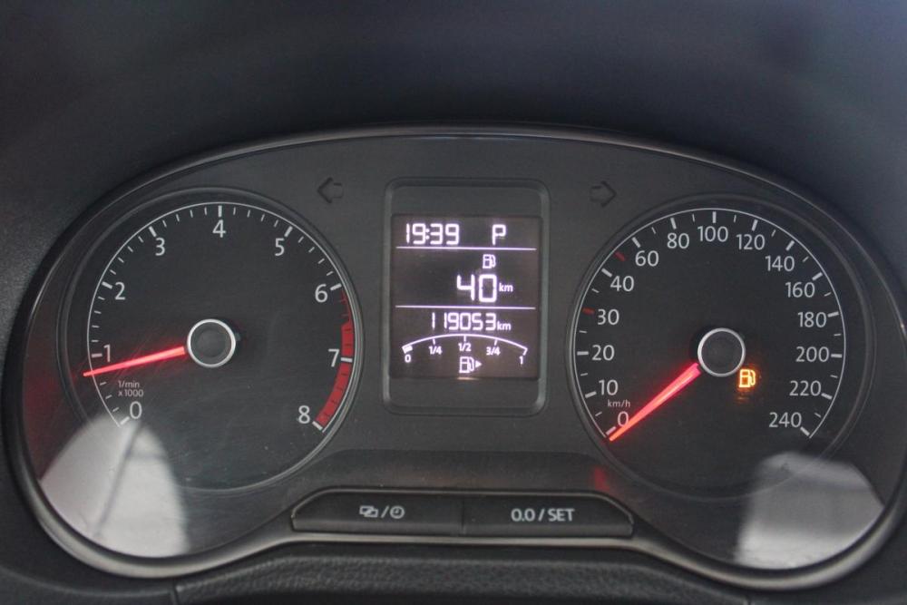 Volkswagen Polo V Рестайлинг Красноярск  - изображение 4