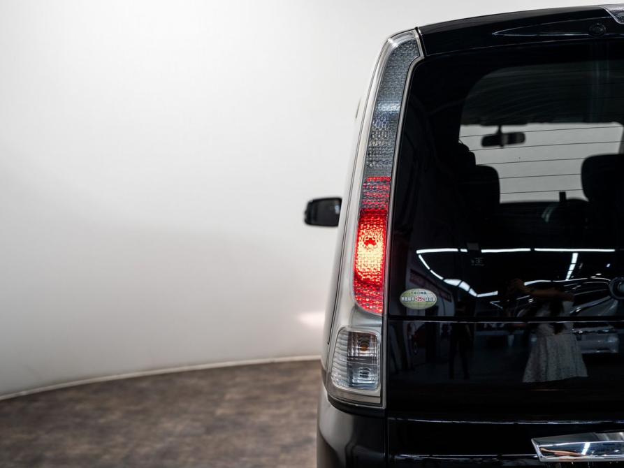 Nissan Serena III (C25) Чита  - изображение 17