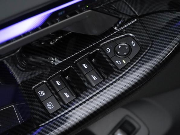BMW 5 серии VIII (G60/G61/G68) с пробегом 2024 года, цена 8 097 434 рубля, 23811 км, седан, Автокод Объявления