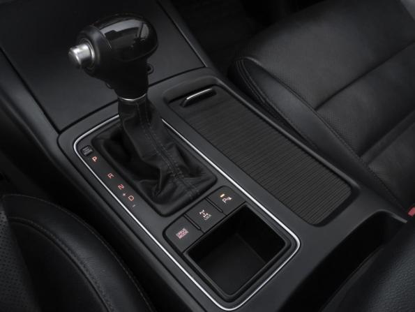 Kia Sorento III Prime с пробегом 2017 года, цена 2 078 905 рублей, 233657 км, внедорожник, Автокод Объявления