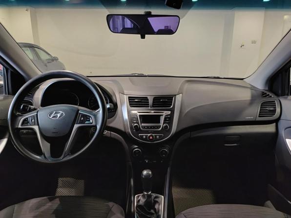 Hyundai Solaris I Рестайлинг с пробегом 2016 года, цена 680 000 рублей, 131591 км, седан, Автокод Объявления