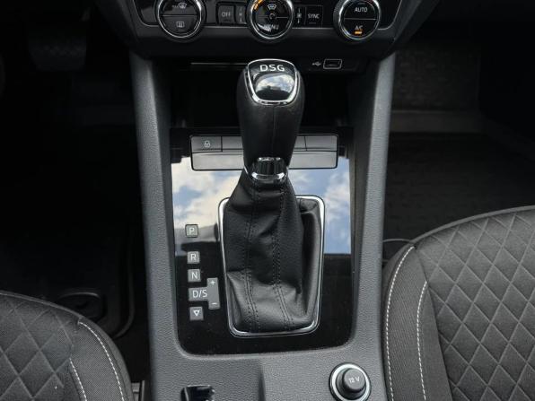 Skoda Octavia III (A7) Рестайлинг с пробегом 2018 года, цена 2 200 000 рублей, 74177 км, лифтбек, Автокод Объявления