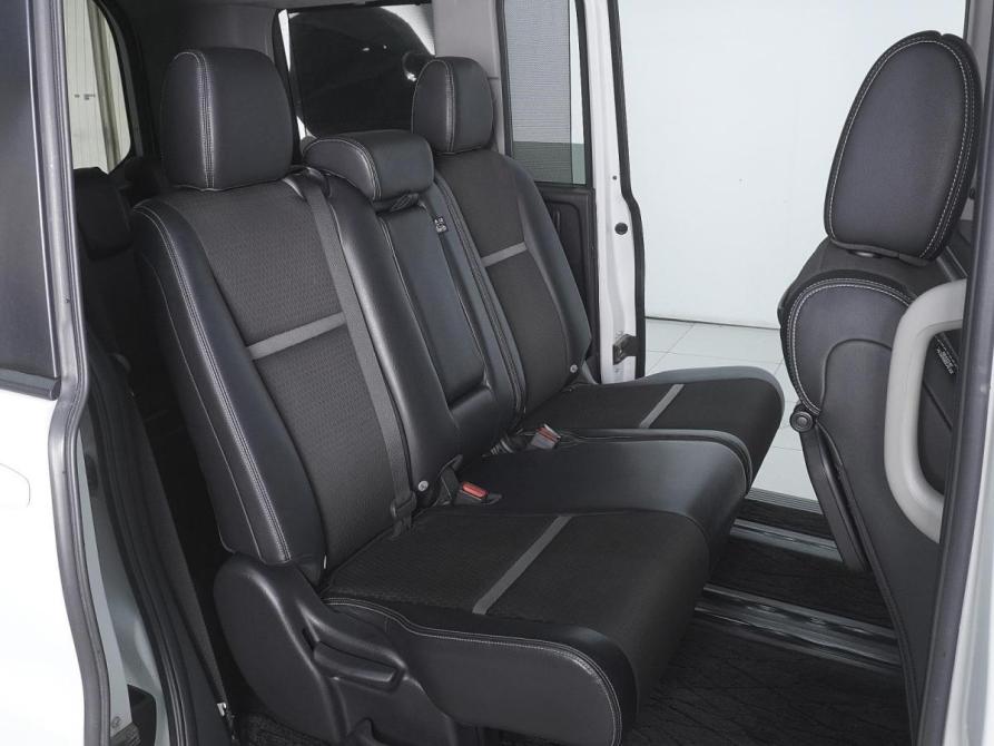 Honda Stepwgn V Рестайлинг Ростов-на-Дону  - изображение 10