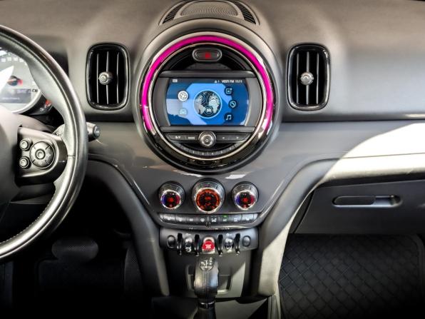 Mini Countryman II с пробегом 2018 года, цена 1 900 000 рублей, 103996 км, внедорожник, Автокод Объявления
