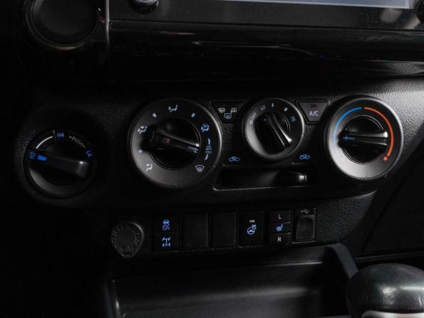 Toyota Hilux VIII Рестайлинг 2 с пробегом 2020 года, цена 4 199 000 рублей, 153673 км, offers.body_type.unknown, Автокод Объявления