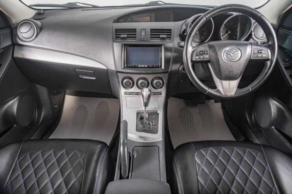 Mazda Axela II Томск  - изображение 11