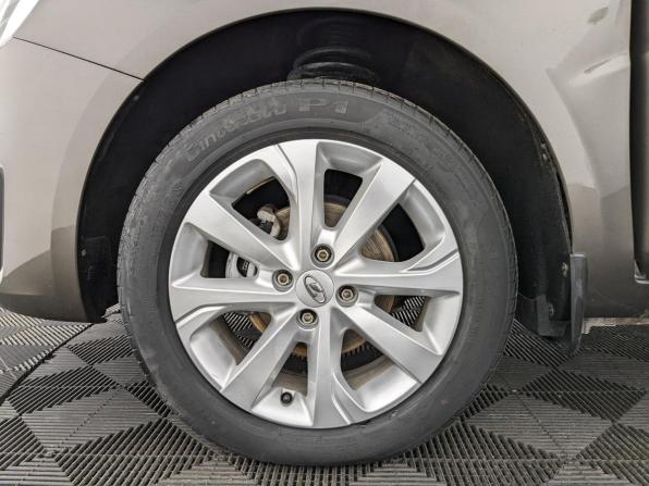 Lada (ВАЗ) Vesta I Рестайлинг (NG) с пробегом 2024 года, цена 1 295 000 рублей, 37038 км, седан, Автокод Объявления