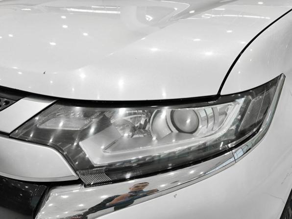 Mitsubishi Outlander III Рестайлинг 3 с пробегом 2022 года, цена 2 690 000 рублей, 76000 км, внедорожник, Автокод Объявления