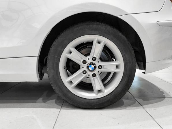 BMW 1 серии I (E81/E82/E87/E88) Рестайлинг с пробегом 2011 года, цена 899 000 рублей, 198211 км, хэтчбек, Автокод Объявления