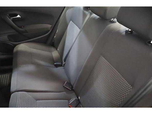 Volkswagen Polo V с пробегом 2013 года, цена 619 000 рублей, 240560 км, седан, Автокод Объявления