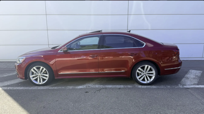 Volkswagen Passat B8 с пробегом 2017 года, цена 1 640 000 рублей, 101751 км, седан, Автокод Объявления