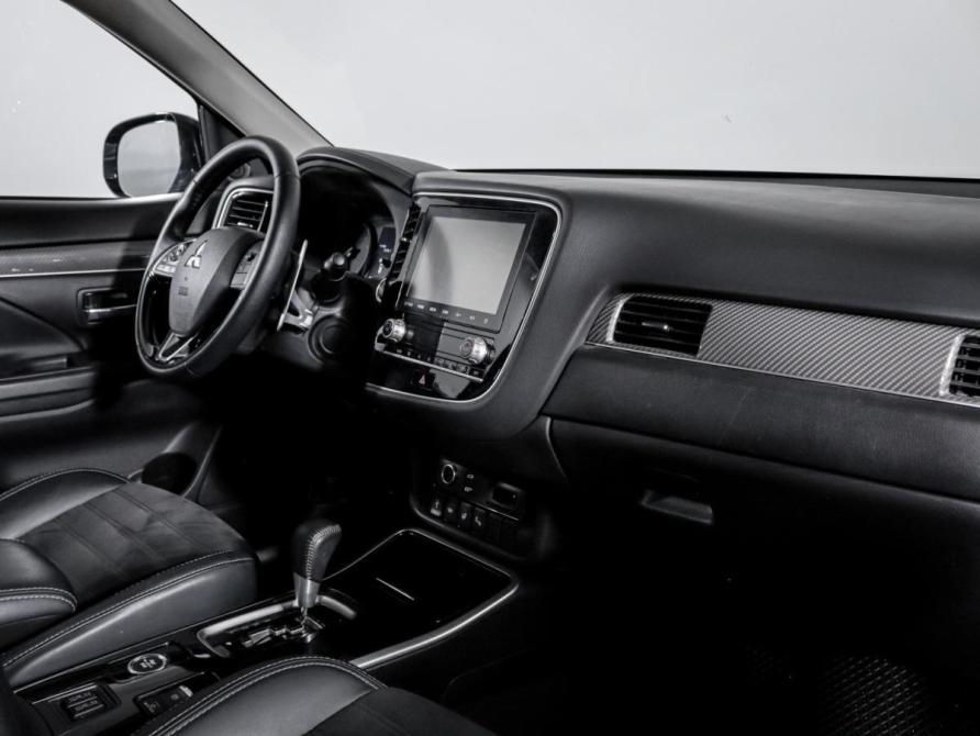 Mitsubishi Outlander III Рестайлинг 3 Москва  - изображение 10