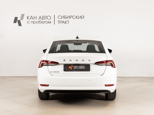 Skoda Octavia IV (A8) с пробегом 2021 года, цена 2 292 200 рублей, 94607 км, лифтбек, Автокод Объявления