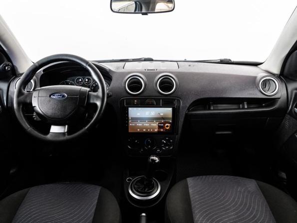 Ford Fusion I Рестайлинг с пробегом 2006 года, цена 399 000 рублей, 346016 км, хэтчбек, Автокод Объявления