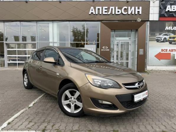 Opel Astra J Рестайлинг с пробегом 2013 года, цена 654 160 рублей, 173984 км, хэтчбек, Автокод Объявления