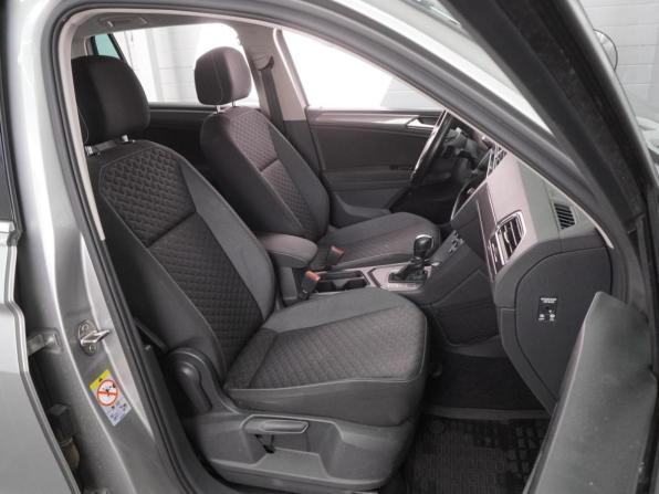 Volkswagen Tiguan II с пробегом 2018 года, цена 2 269 000 рублей, 90738 км, внедорожник, Автокод Объявления